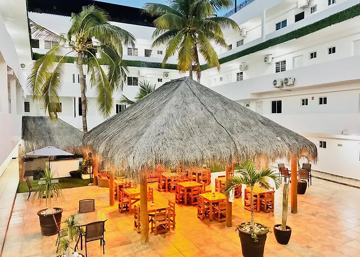 Palmeras Cabos Hotel